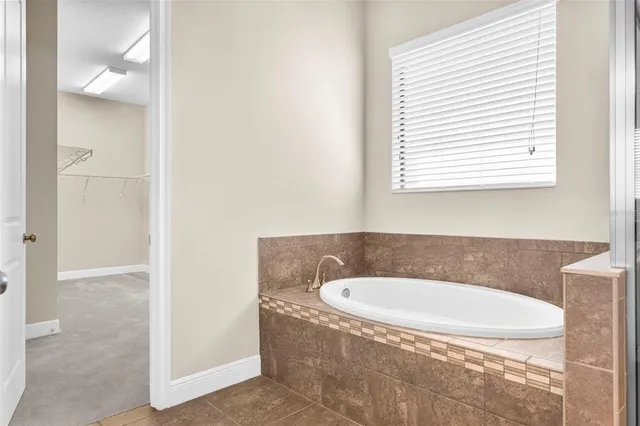 $635,000 | 1067 Beckon Court, Spring Hill, FL 34609