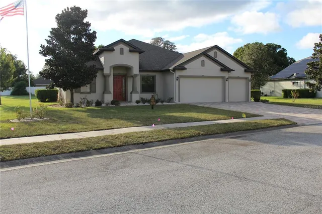 $635,000 | 1067 Beckon Court, Spring Hill, FL 34609
