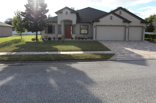 $635,000 | 1067 Beckon Court, Spring Hill, FL 34609