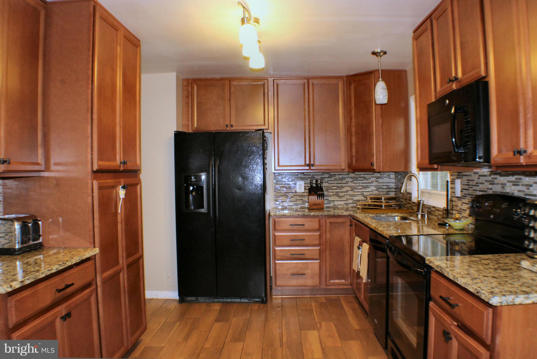 1861 Montreal Road Severn, MD 21144 - Photo 4 of 22 Kitchen