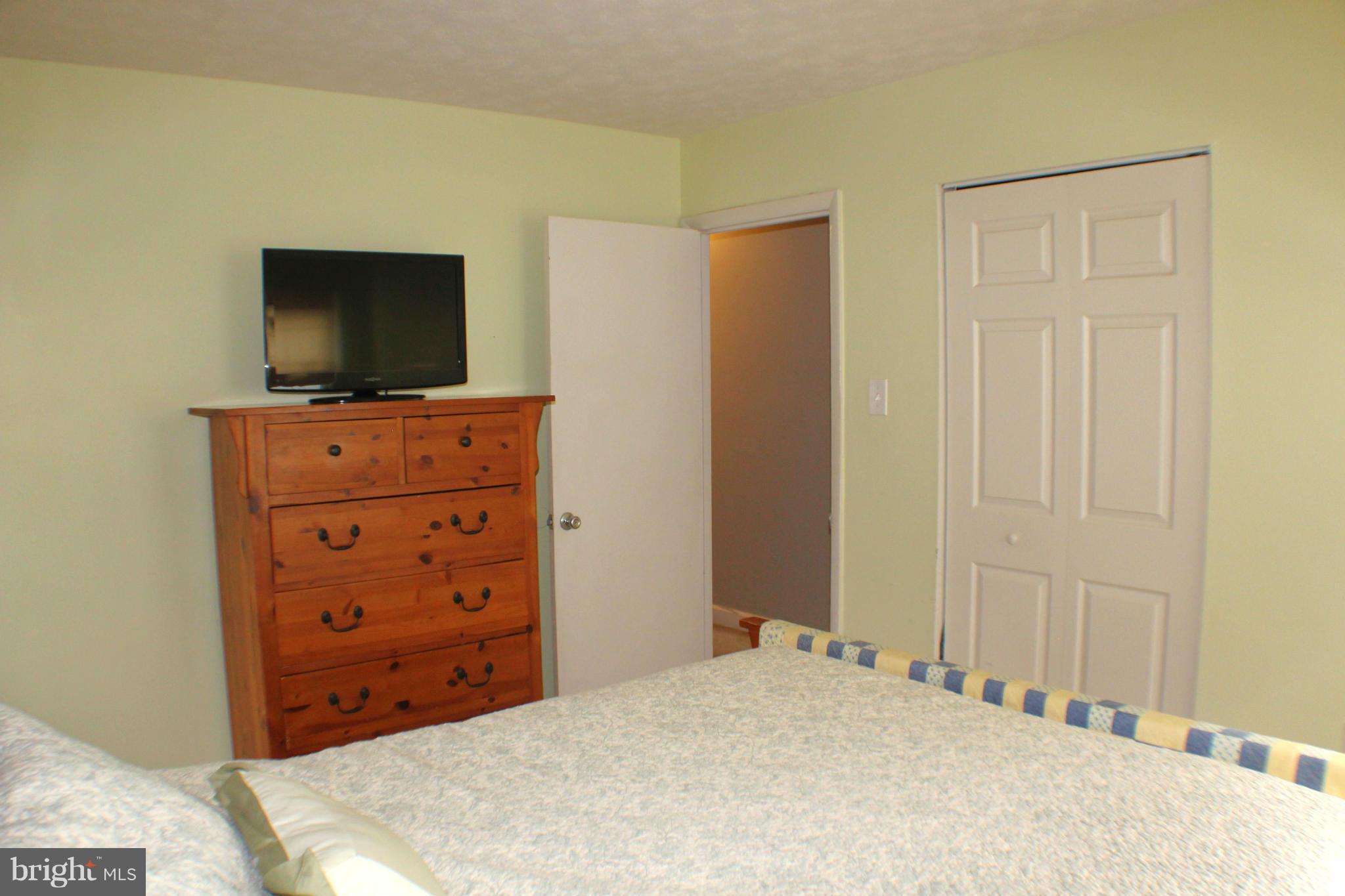 1861 Montreal Road Severn, MD 21144 - Photo 9 of 22 Bedroom (Master)