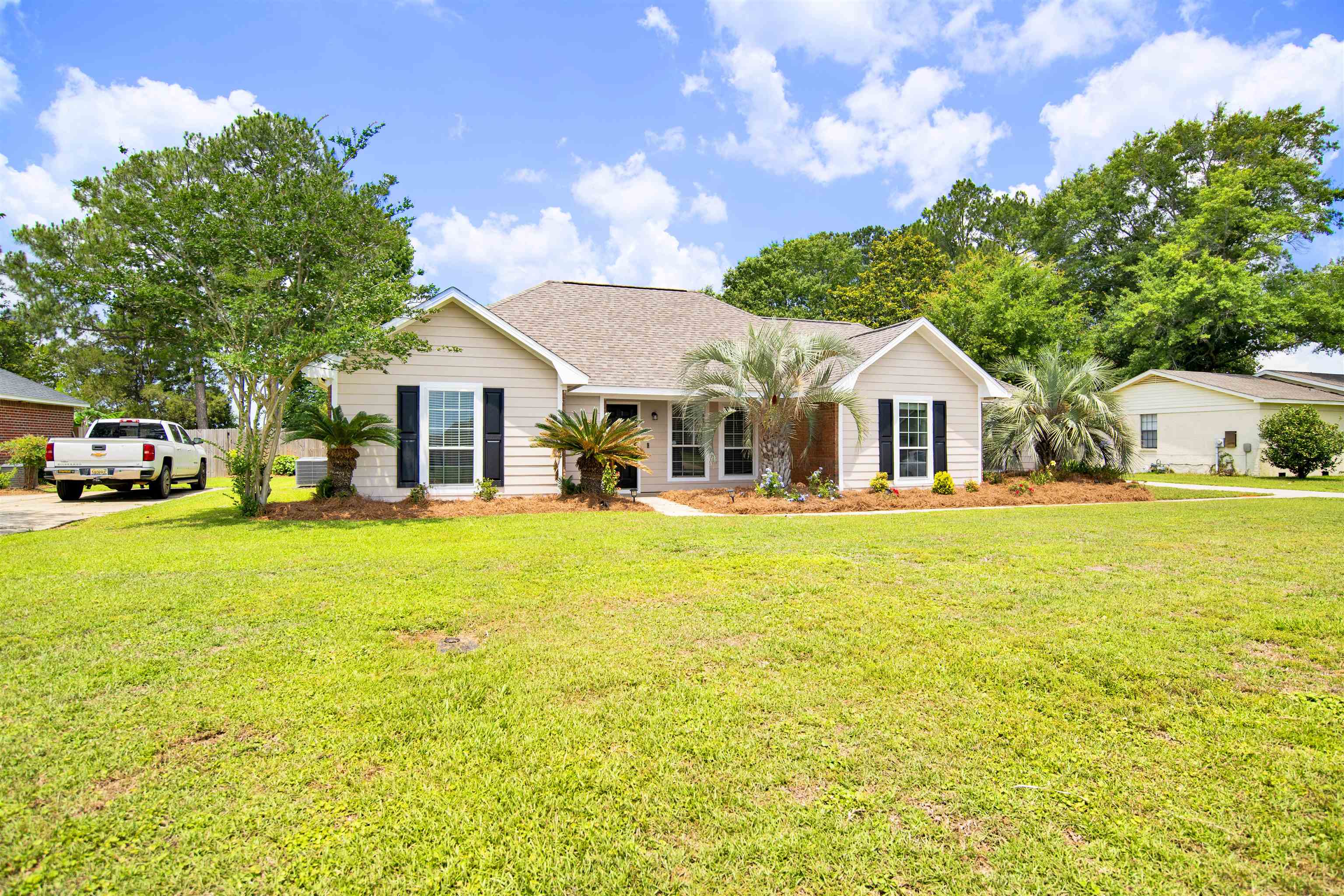9825 Fairway Drive Foley, AL 36535 - Photo 3 of 39