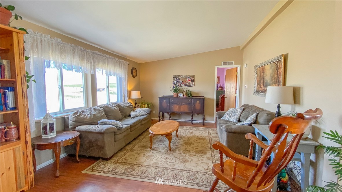 2365 Neergaard Road Ritzville, WA 99169 - Photo 10 of 40
