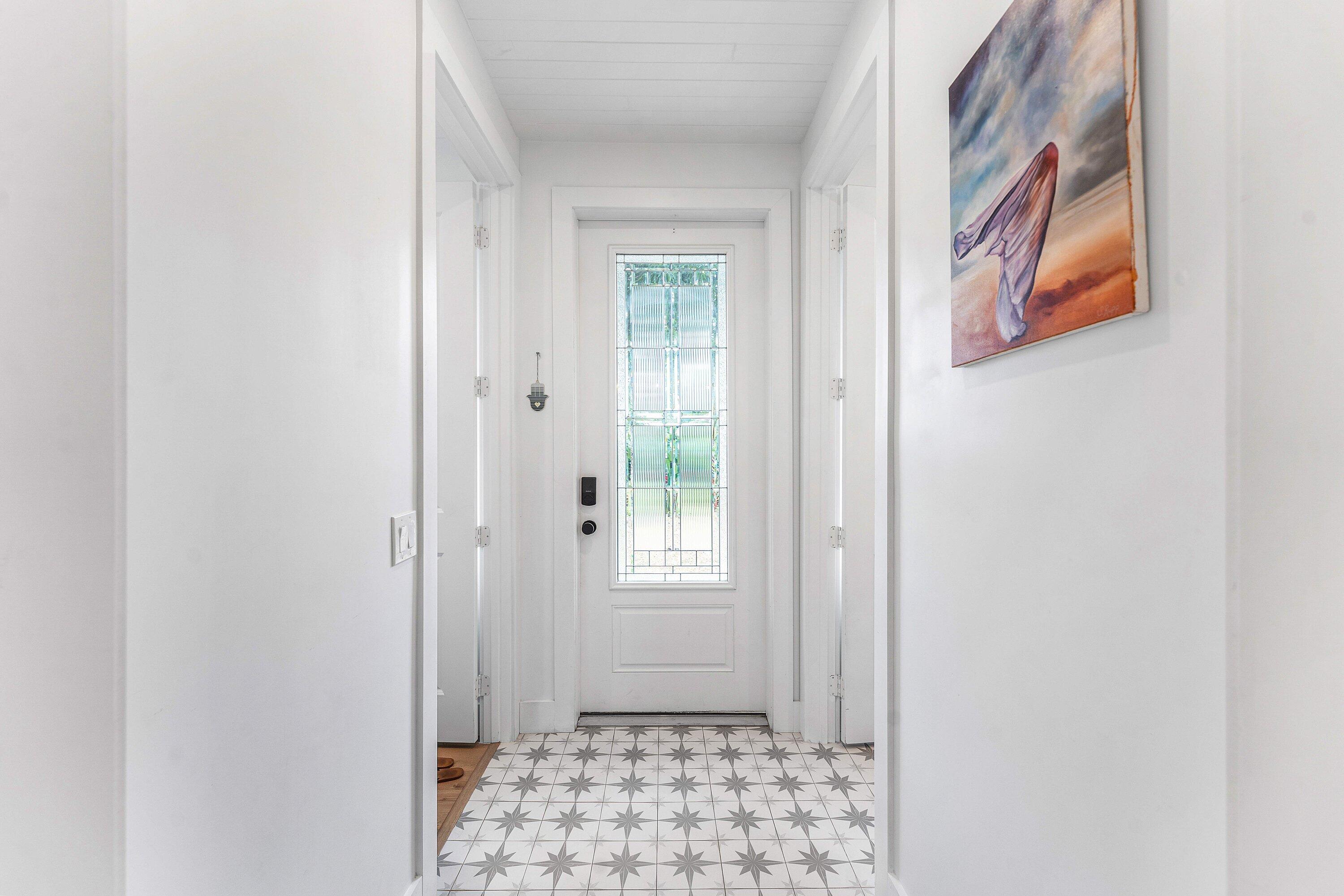 709 Southwest 9th Court Delray Beach, FL 33444 - Photo 4 of 32 a view of an front door