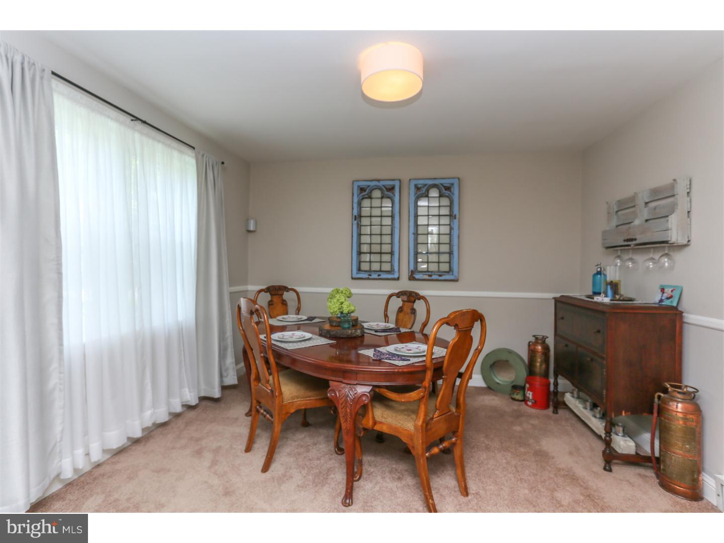 305 Steel Road Havertown, PA 19083 - Photo 7 of 25 Gallery Image 7