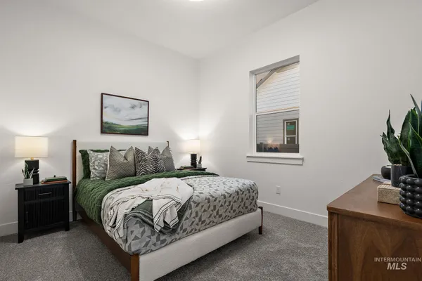 $870,990 | Tbd North Kenora Avenue, Star, ID 83669