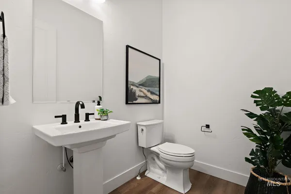 $870,990 | Tbd North Kenora Avenue, Star, ID 83669