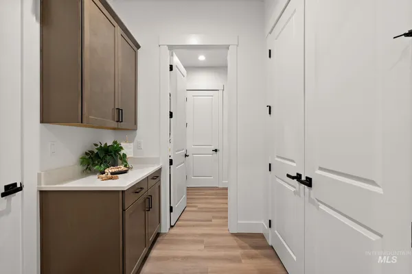 $870,990 | Tbd North Kenora Avenue, Star, ID 83669