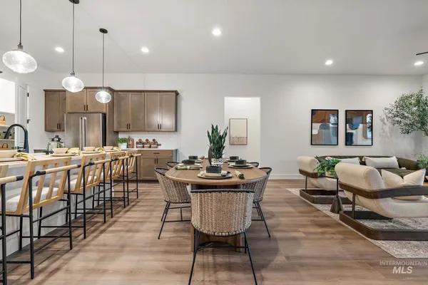 $870,990 | Tbd North Kenora Avenue, Star, ID 83669