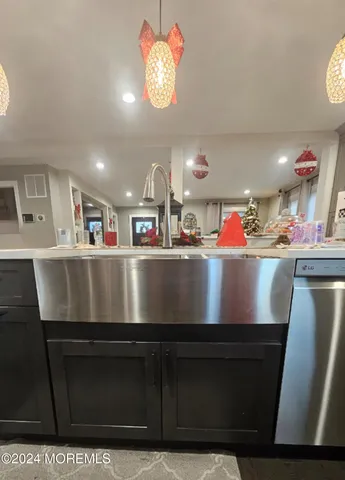 $1,150,000 | 112 Melrose Terrace, Linden, NJ 07036