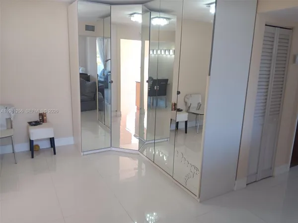 $2,900 | 3703 Northeast 166th Street, Unit 401, North Miami Beach, FL 33160