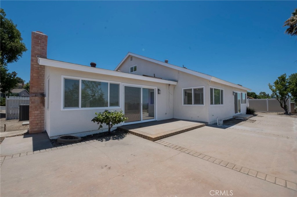 1371 Cadwell Court Riverside, CA 92506 - Photo 18 of 20 Gallery Image 18