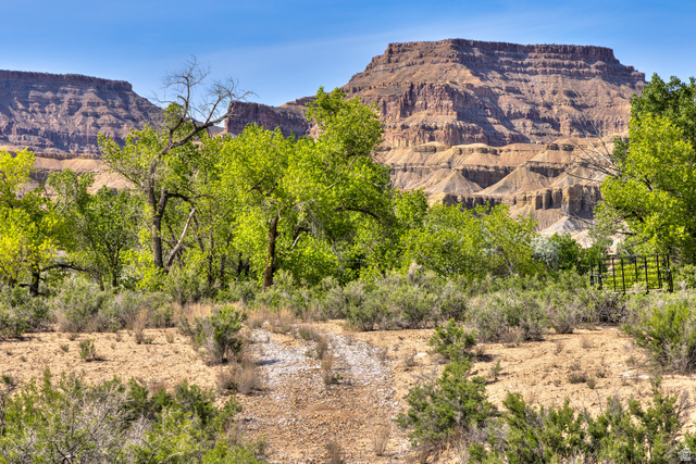 4915 Hastings Road Green River, UT 84525 - Photo 26 of 38