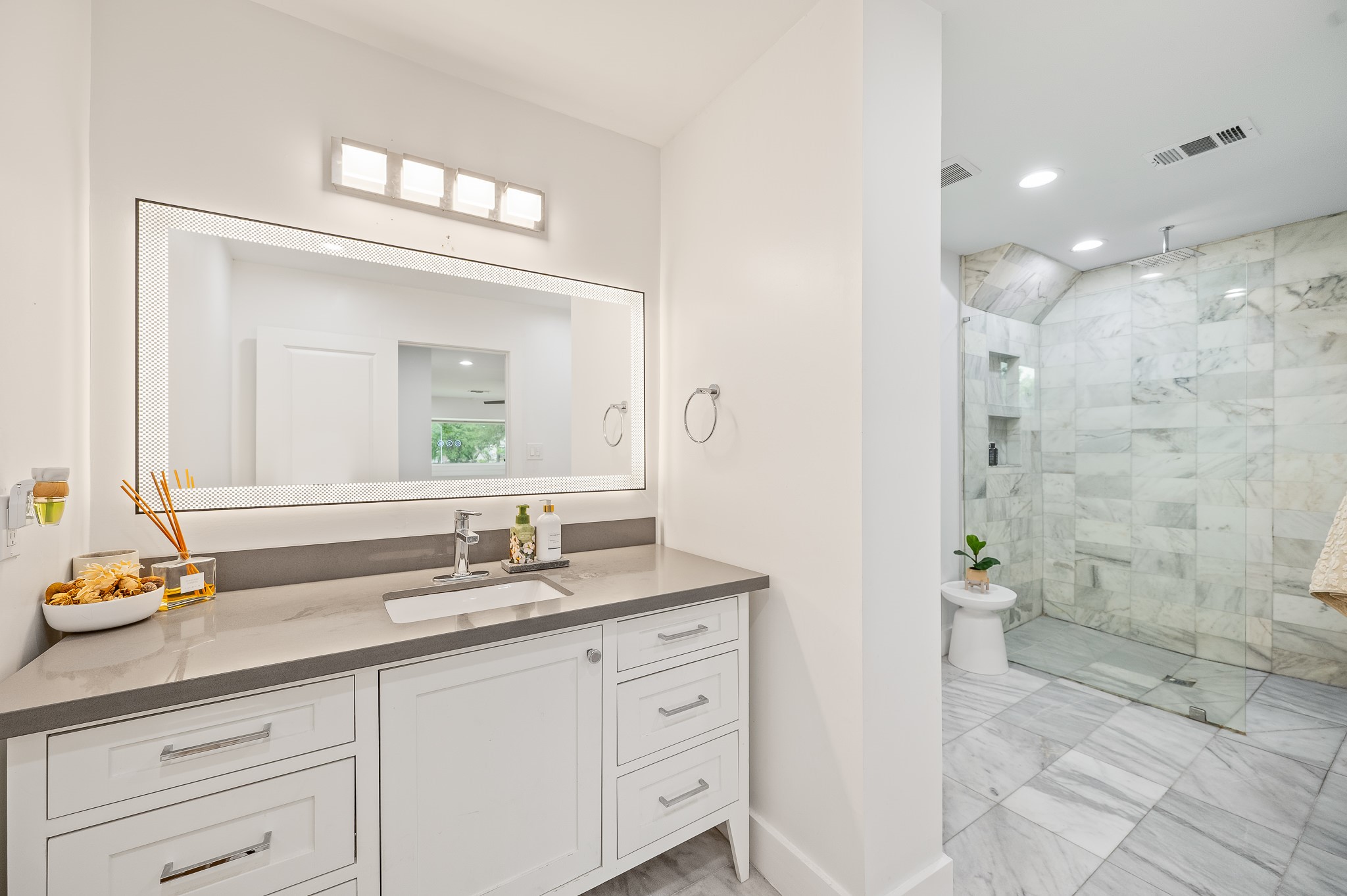 2102 Teague Road Houston, TX 77080 - Photo 24 of 42