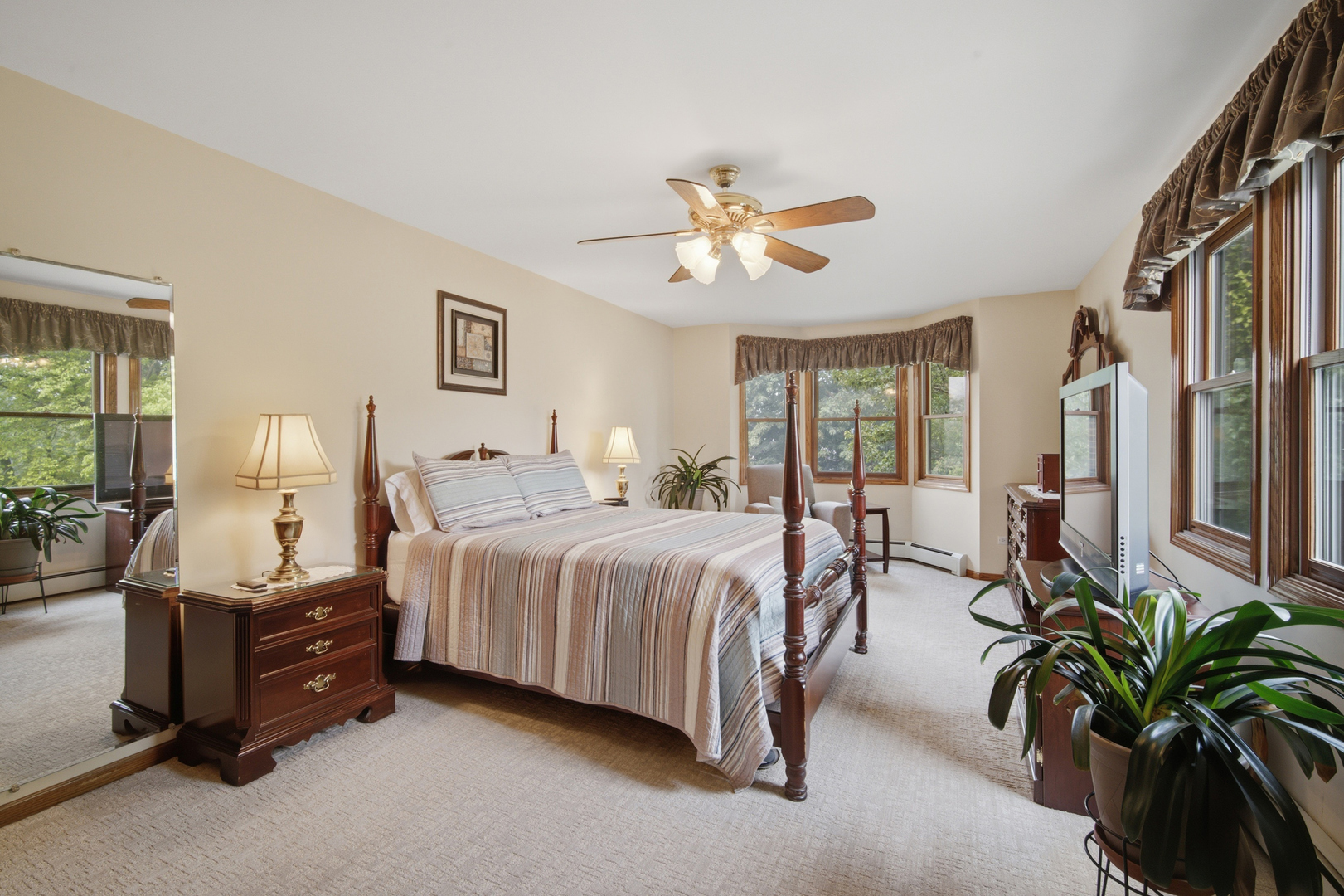 243 North Delany Road Gurnee, IL 60031 - Photo 16 of 32