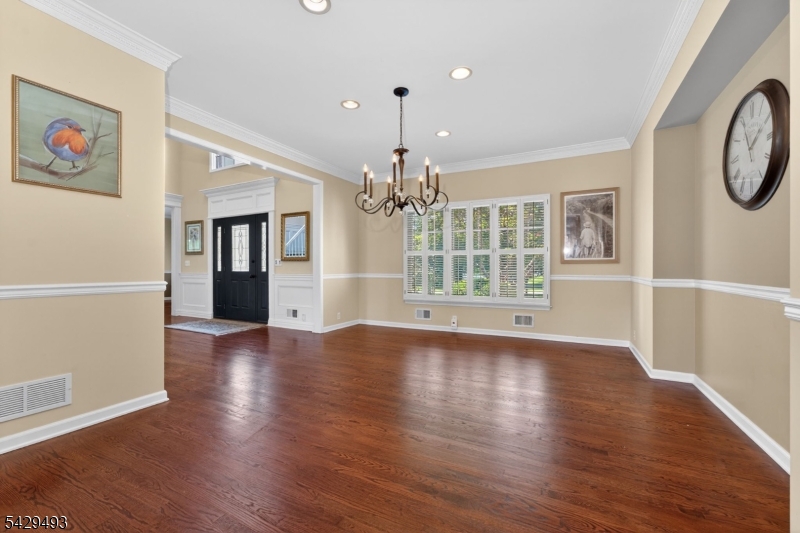 38 Grove Farm Road Pittstown, NJ 08867 - Photo 15 of 46