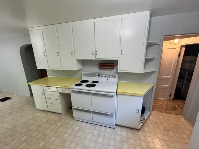 $1,049,000 | 2222 101st Avenue, Otsego, MI 49078