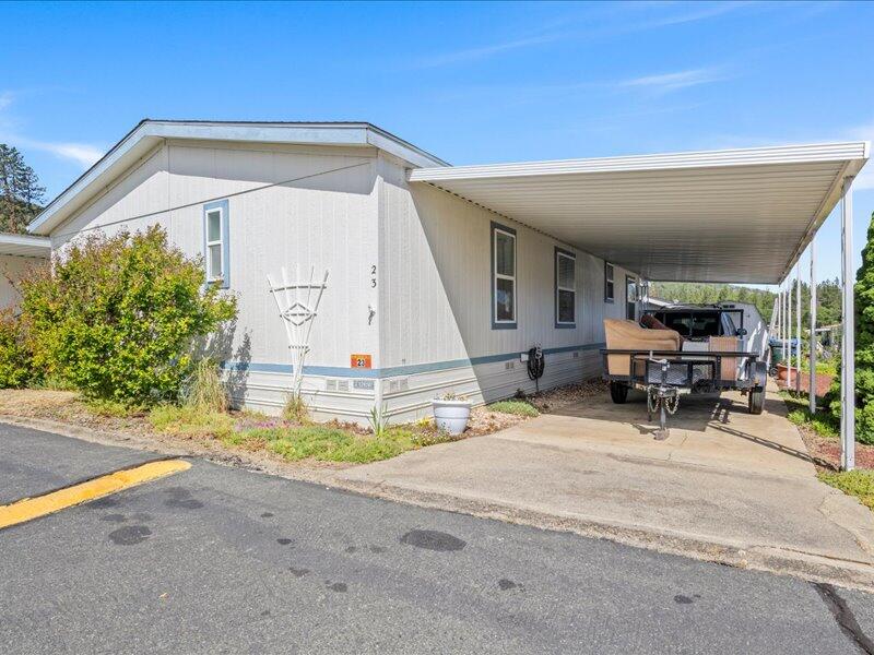 8401 Old Stage Road, Unit 23 Central Point, OR 97502 - Photo 22 of 24 01-IMG_5139