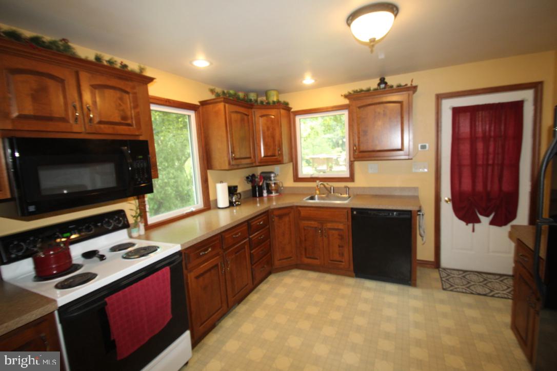 80 North Colebrook Road Manheim, PA 17545 - Photo 10 of 21