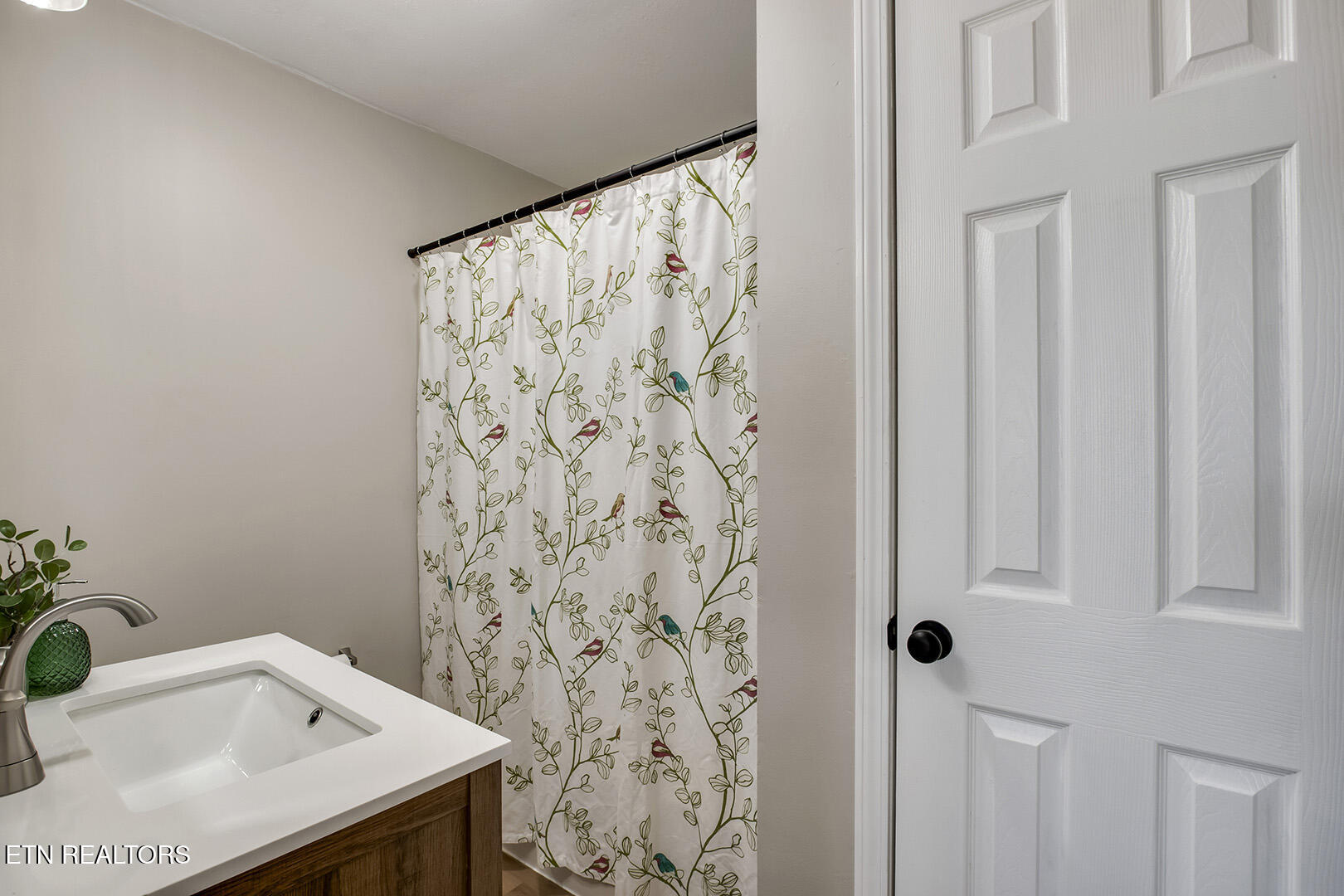 12409 Boyd Station Road Knoxville, TN 37934 - Photo 26 of 60 Large Linen/Storage Closet