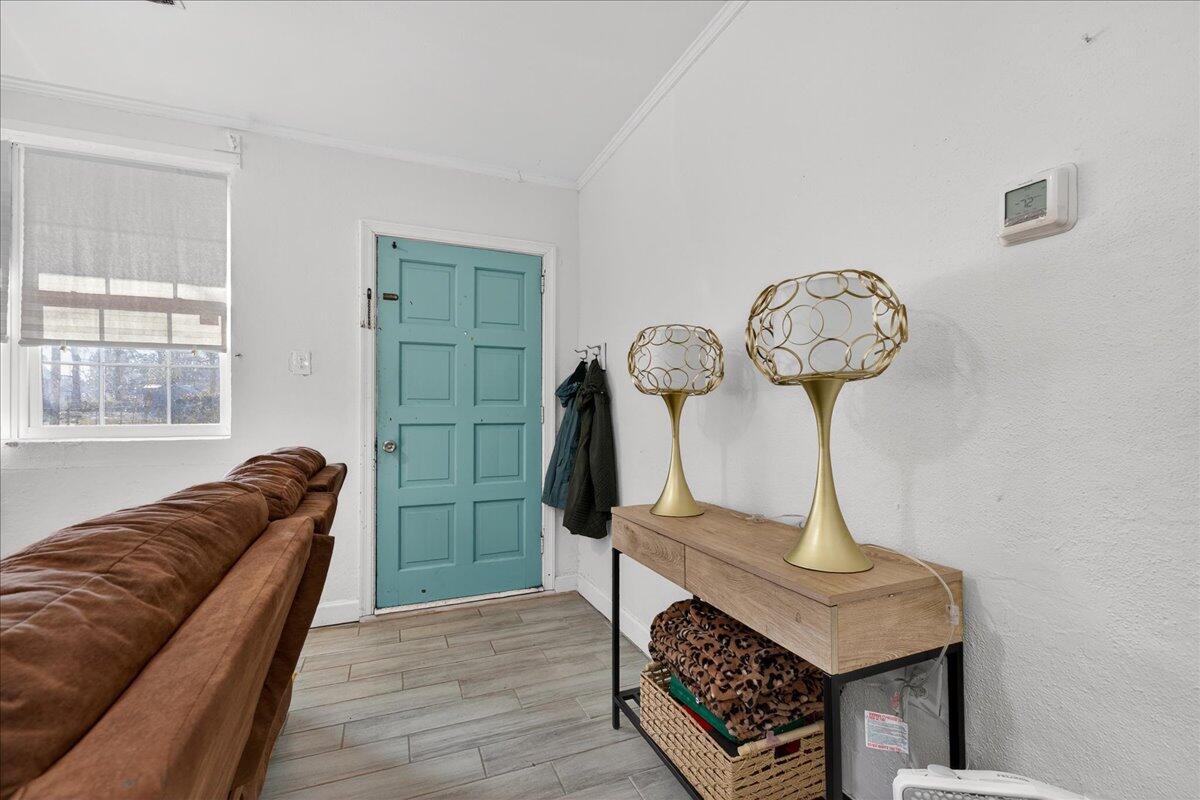 228 Laurel Avenue Goose Creek, SC 29445 - Photo 4 of 26 05-Maddie Breggia - DSC01752