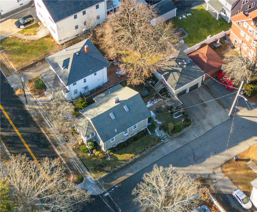 80 Hillside Avenue Pawtucket, RI 02860 - Photo 1 of 43