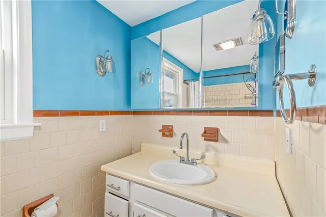 $650,000 | 80 Hillside Avenue, Pawtucket, RI 02860