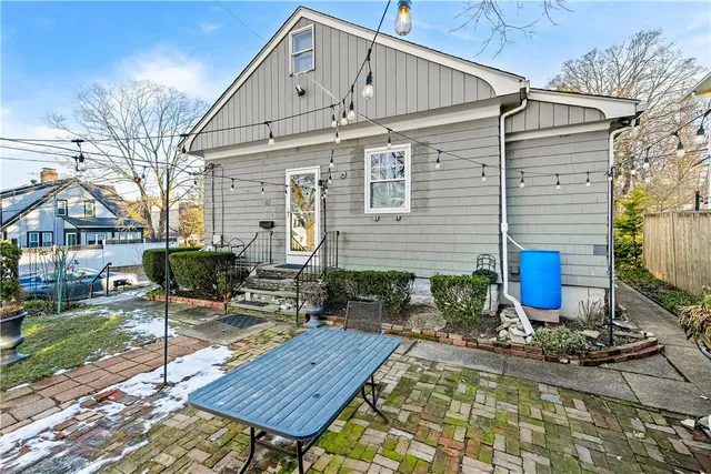 $650,000 | 80 Hillside Avenue, Pawtucket, RI 02860