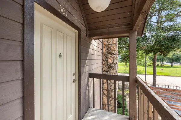 $1,750 | 12755 Mill Ridge Drive, Unit 301, Cypress, TX 77429