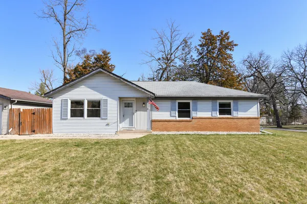 $340,000 | 26314 Fries Lane, Norway, WI 53185