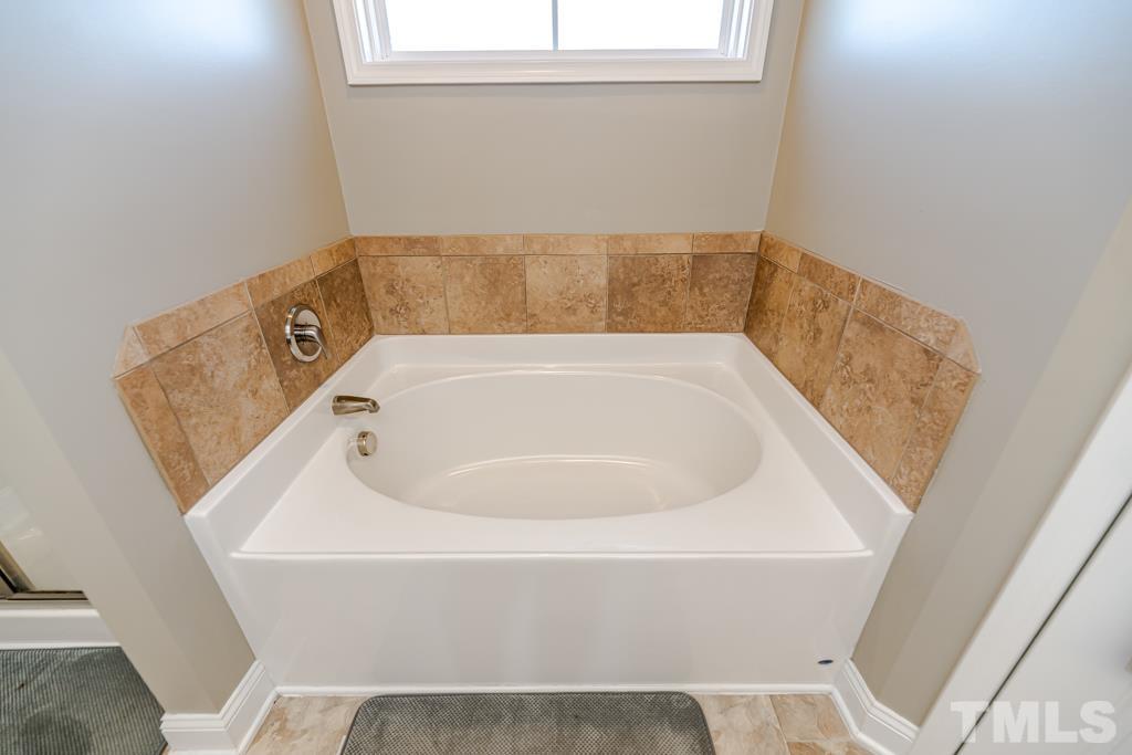 3599 Thrower Road Hope Mills, NC 28348 - Photo 20 of 34