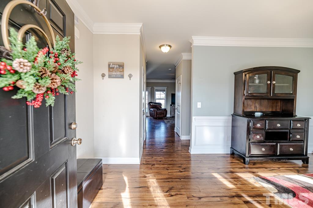 3599 Thrower Road Hope Mills, NC 28348 - Photo 3 of 34