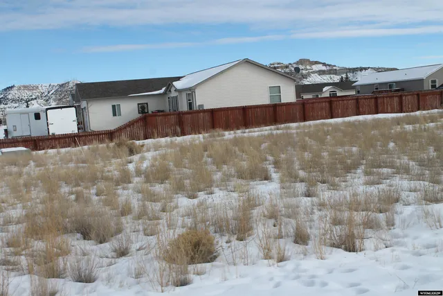 $33,000 | Lot 1 1st Avenue, La Barge, WY 83123