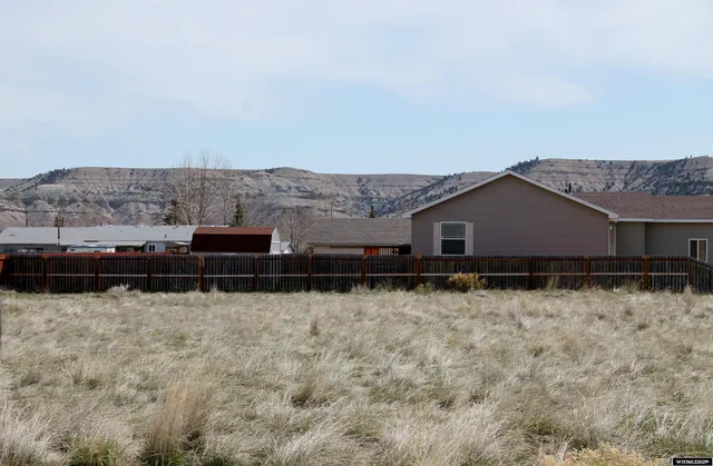 $33,000 | Lot 1 1st Avenue, La Barge, WY 83123