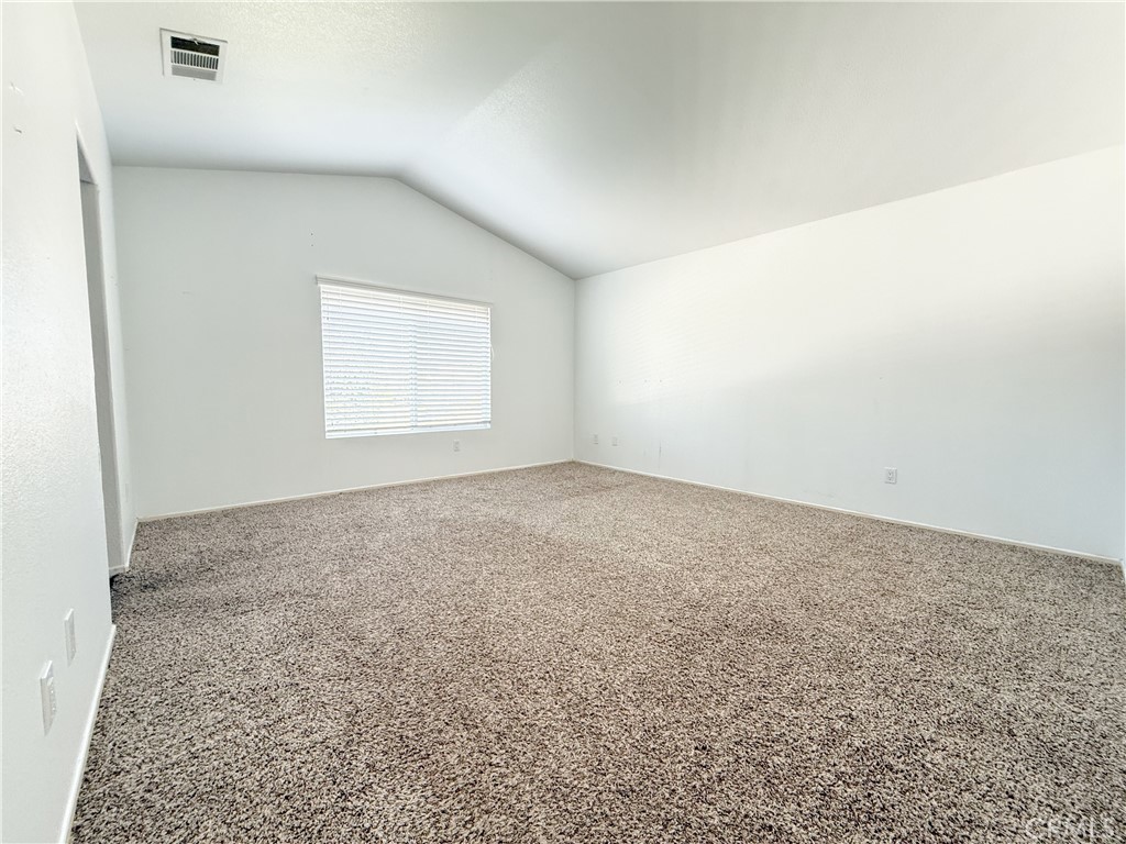 1679 Stone Creek Road Beaumont, CA 92223 - Photo 11 of 29