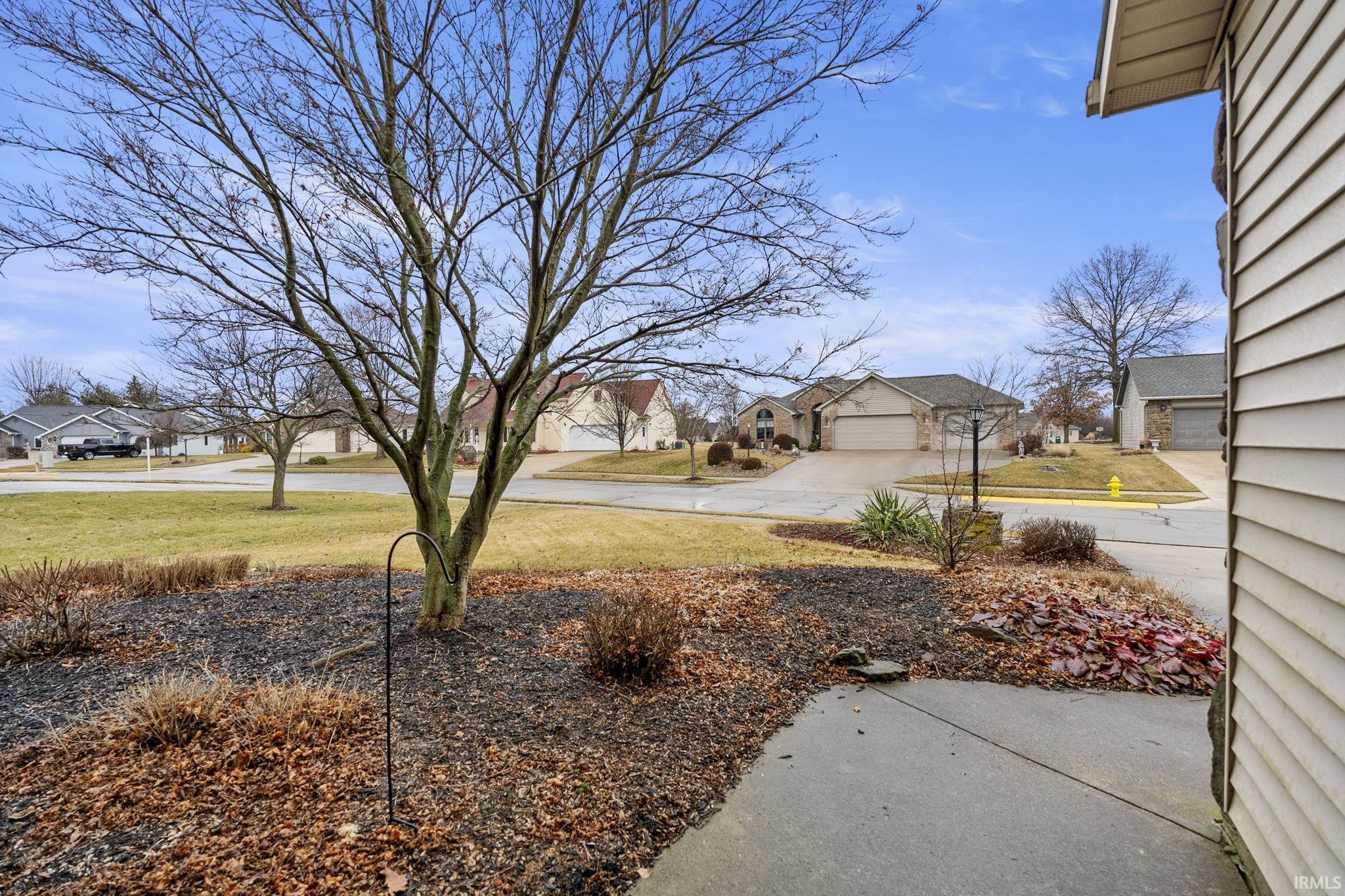 1222 Highview Court Decatur, IN 46733 - Photo 5 of 35