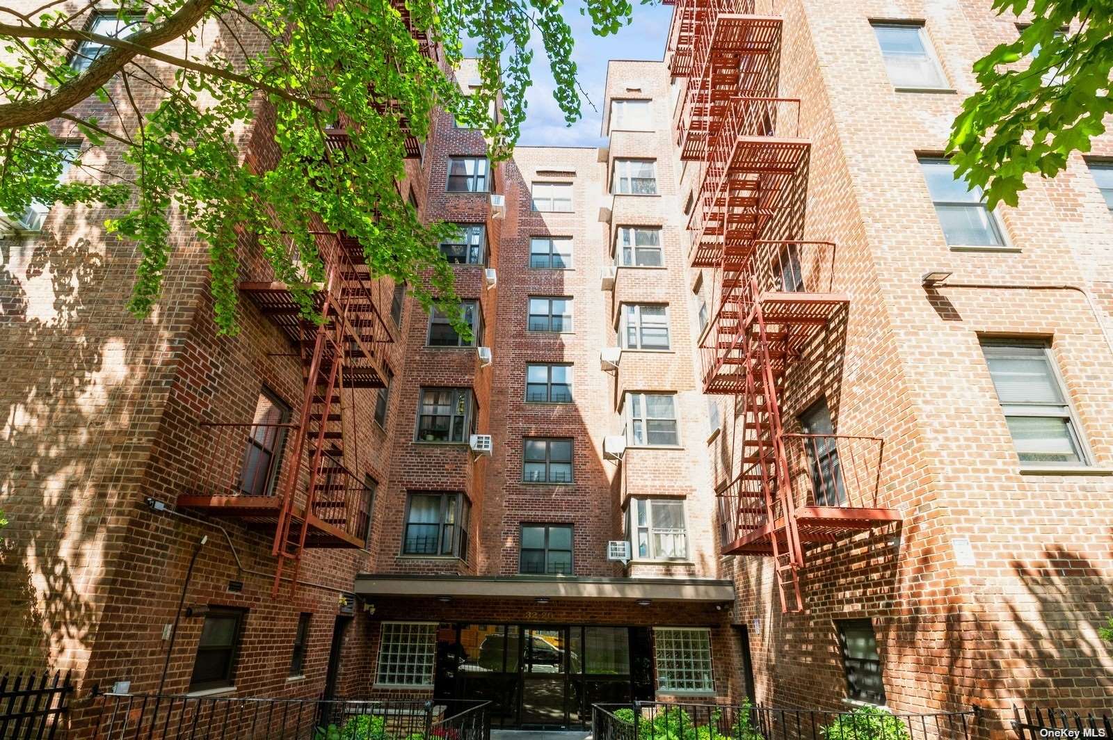 32-30 89th St Unit 507E  