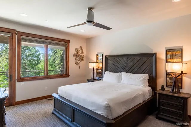 $1,898,000 | 30 Lake Parkway, Unit 20, South Lake Tahoe, CA 96150