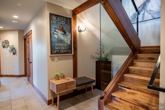 $1,898,000 | 30 Lake Parkway, Unit 20, South Lake Tahoe, CA 96150
