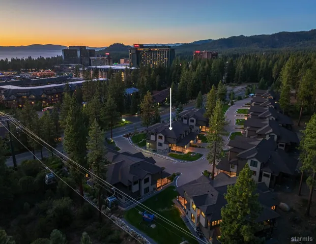 $1,898,000 | 30 Lake Parkway, Unit 20, South Lake Tahoe, CA 96150