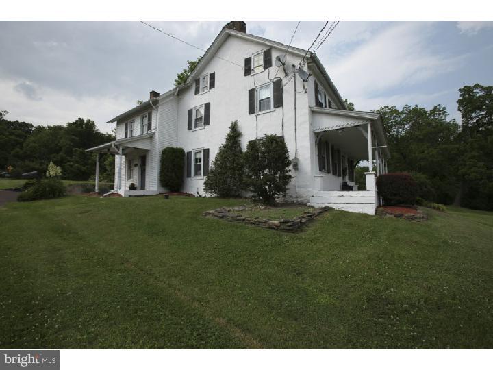 1301 West Rock Road Perkasie, PA 18944 - Photo 3 of 23 Exterior Side