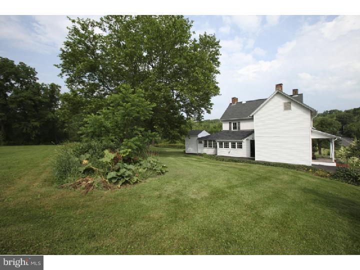 1301 West Rock Road Perkasie, PA 18944 - Photo 5 of 23 Exterior Back