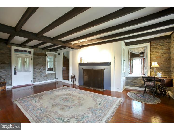 1301 West Rock Road Perkasie, PA 18944 - Photo 7 of 23 Living Room