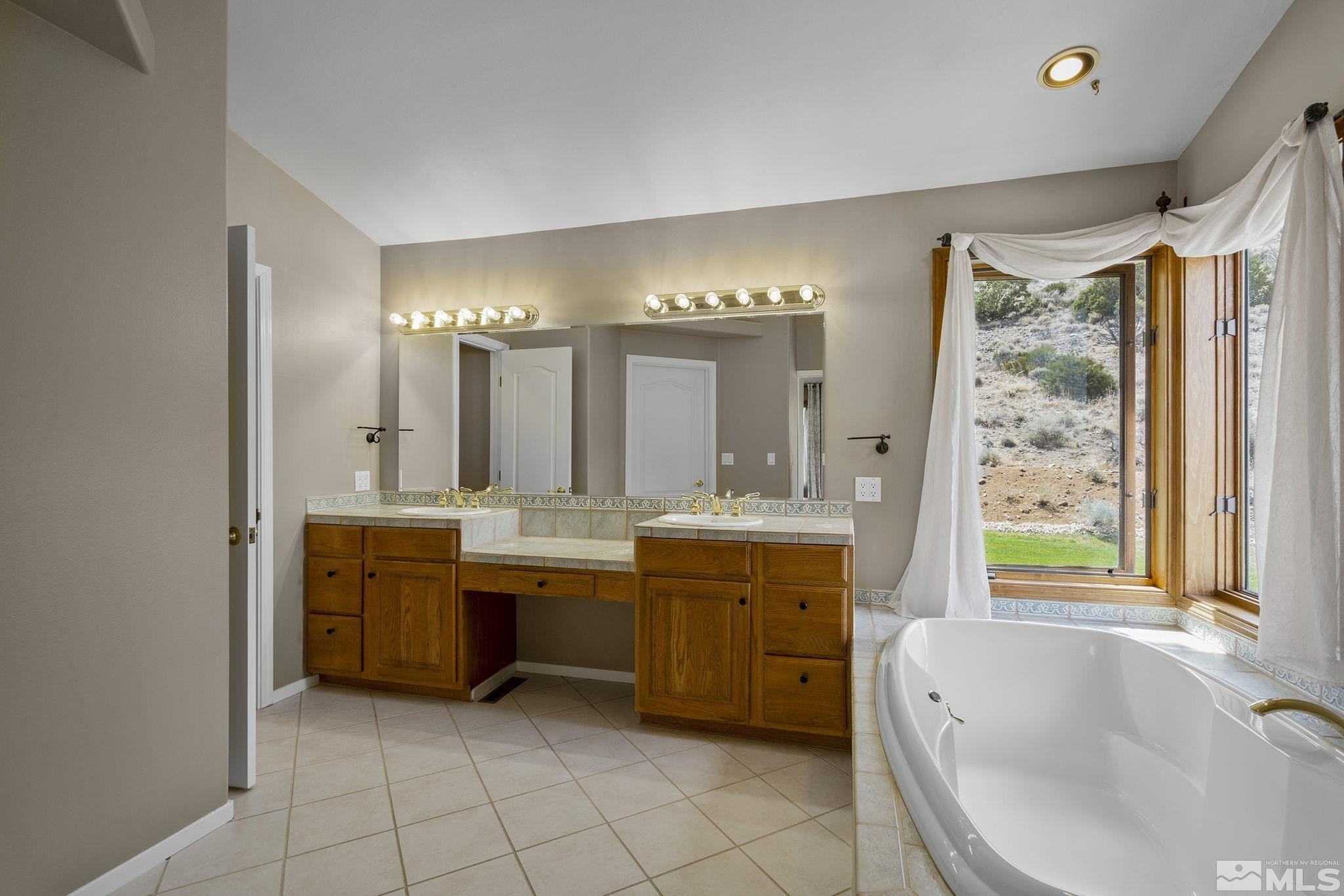 1395 Half Mine Road Reno, NV 89506 - Photo 14 of 40 Photo 14