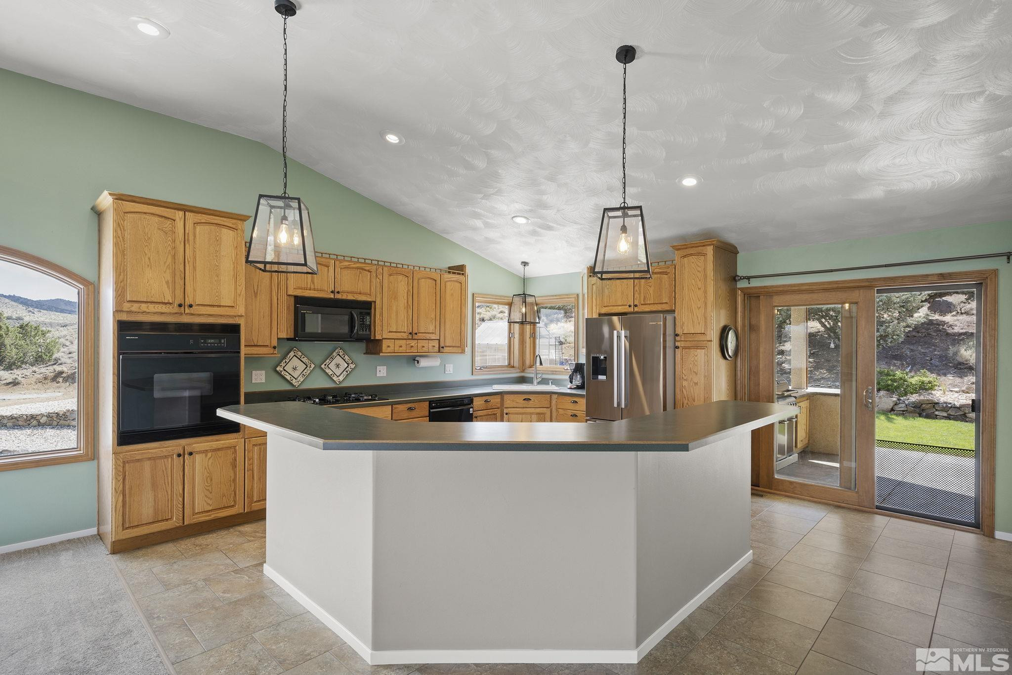 1395 Half Mine Road Reno, NV 89506 - Photo 8 of 40 Photo 8