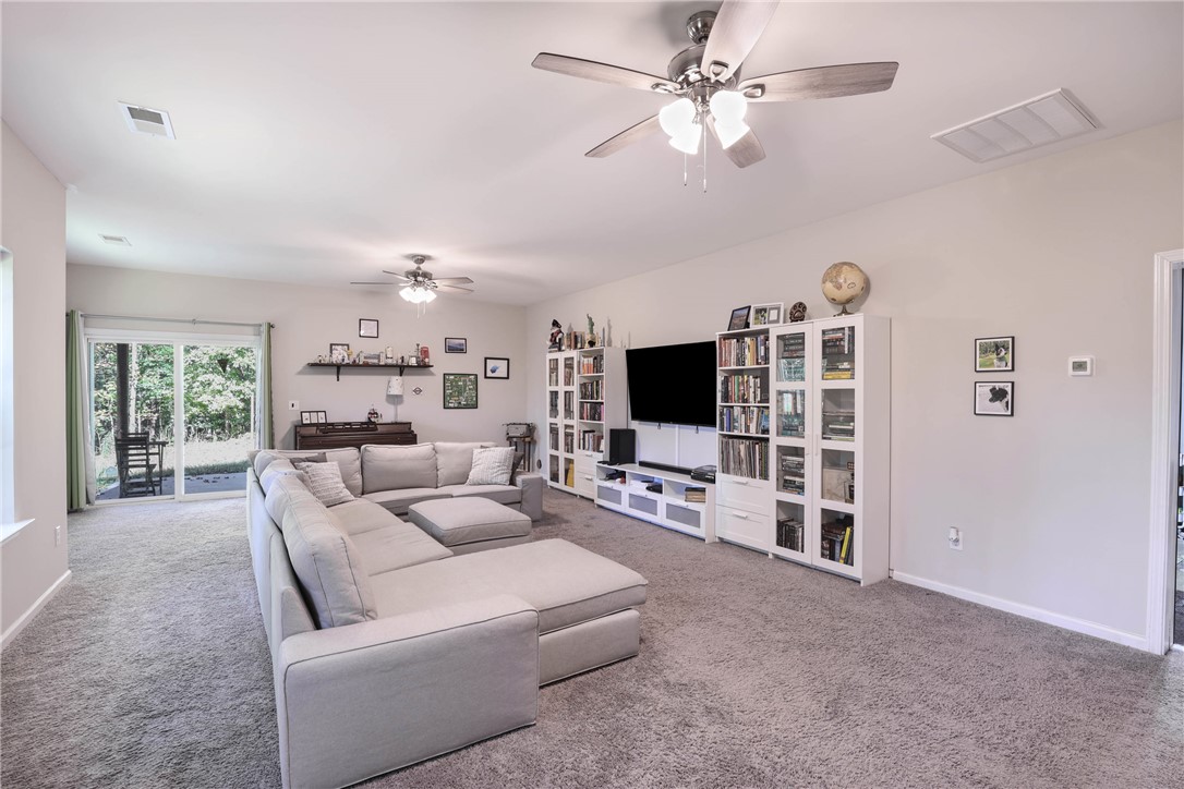 473 Johnson Road Central, SC 29630 - Photo 19 of 32 Recreation Room