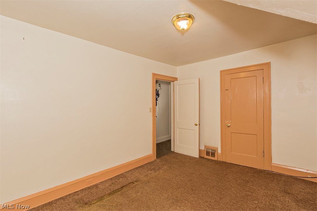 3274 Altamont Road Cleveland, OH 44118 - Photo 17 of 35