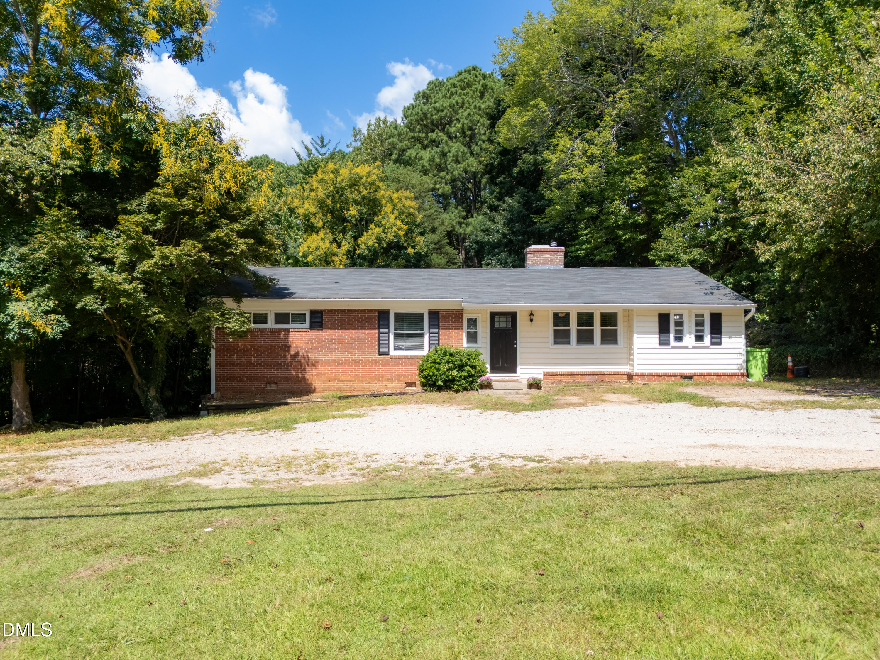 3418 Avent Ferry Road Raleigh, NC 27606 - Photo 2 of 25 ext pic 2