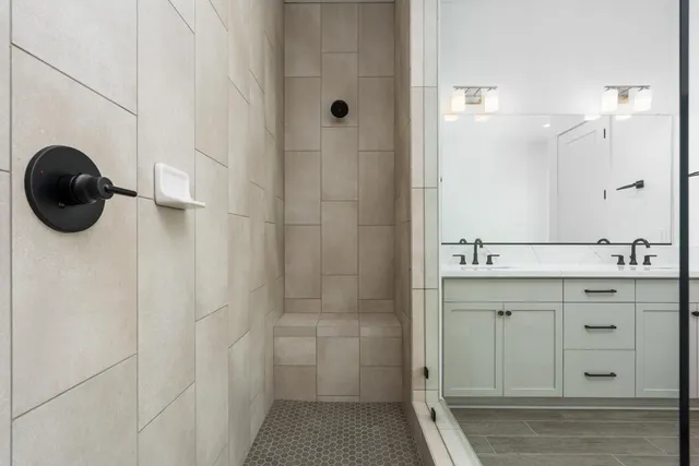 $754,999 | 8388 Iron Creek Drive, Friant, CA 93626