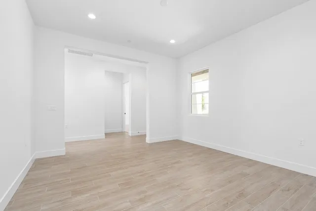 $754,999 | 8388 Iron Creek Drive, Friant, CA 93626